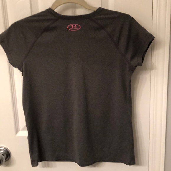 Under Armour Loose Pink Big Logo Girls Tshirt - Picture 2 of 3